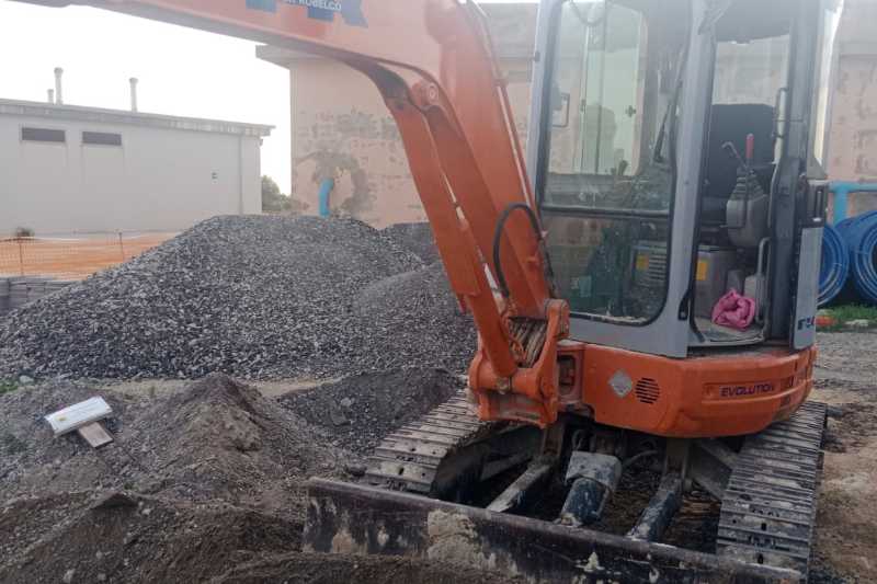 OmecoHub - Immagine FIAT KOBELCO E35.2SR